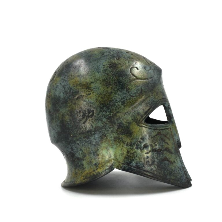 Corinthian Helmet — Icon of the Greek Phalanx Warrior 15 cm
